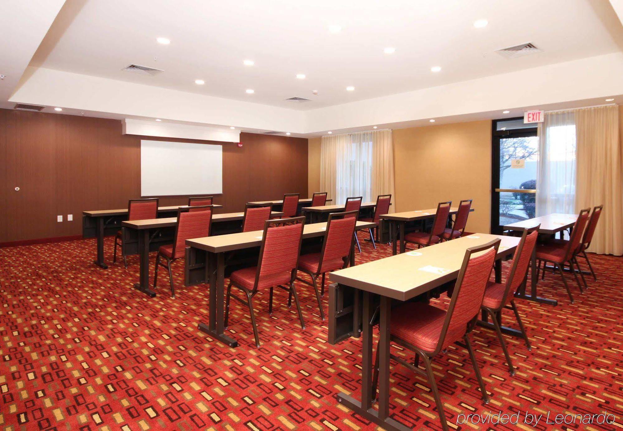 Courtyard By Marriott Dallas Lewisville Ngoại thất bức ảnh
